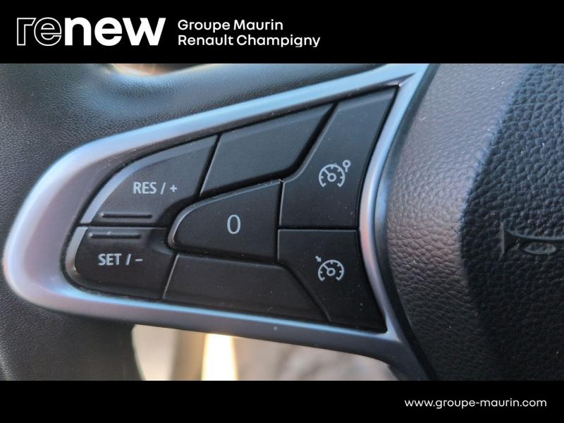 RENAULT Clio d’occasion à vendre à CHAMPIGNY-SUR-MARNE chez ADP - GIRARDIN (Photo 14)