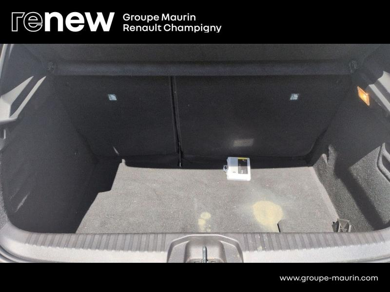 RENAULT Clio d’occasion à vendre à CHAMPIGNY-SUR-MARNE chez ADP - GIRARDIN (Photo 8)