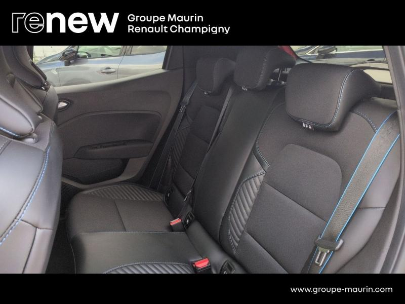RENAULT Clio d’occasion à vendre à CHAMPIGNY-SUR-MARNE chez ADP - GIRARDIN (Photo 11)