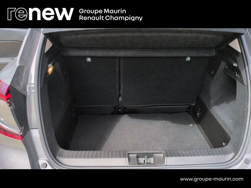 RENAULT Captur d’occasion à vendre à CHAMPIGNY-SUR-MARNE chez ADP - GIRARDIN (Photo 12)