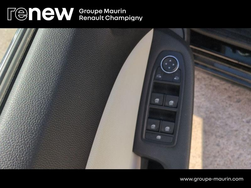RENAULT Clio d’occasion à vendre à CHAMPIGNY-SUR-MARNE chez ADP - GIRARDIN (Photo 19)